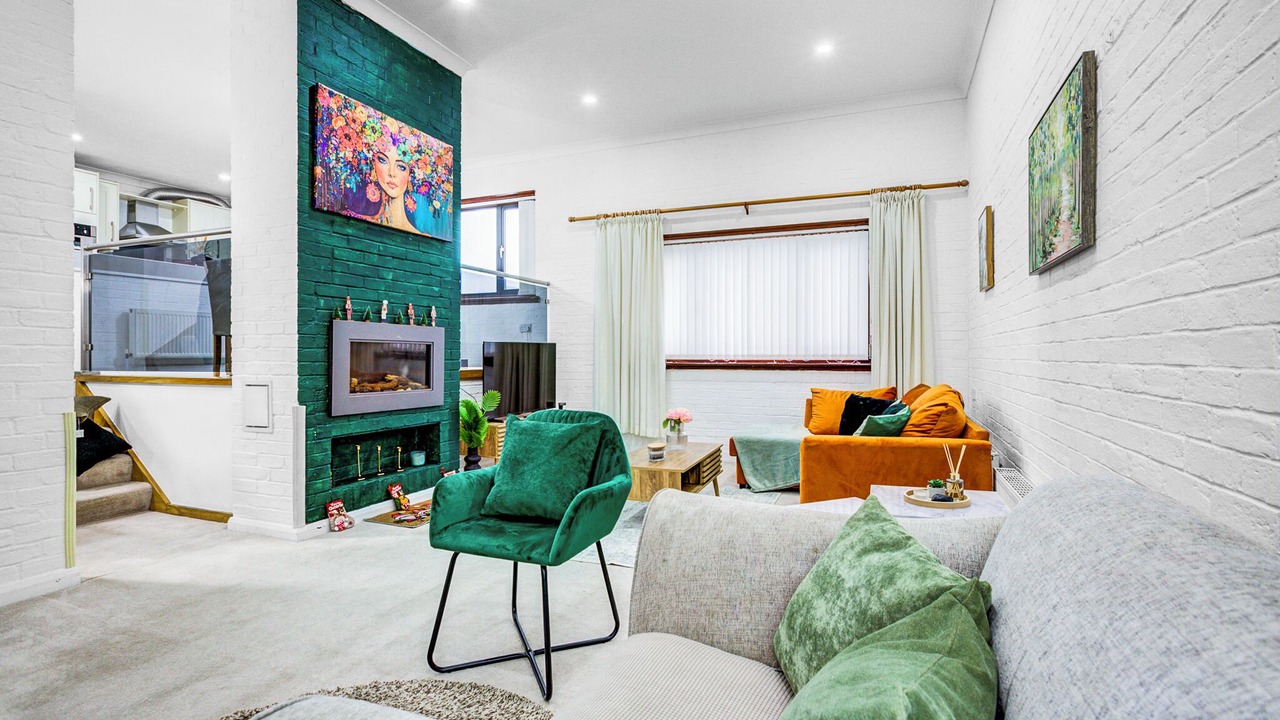 Photo of Livingroom in Petts Wood and Knoll