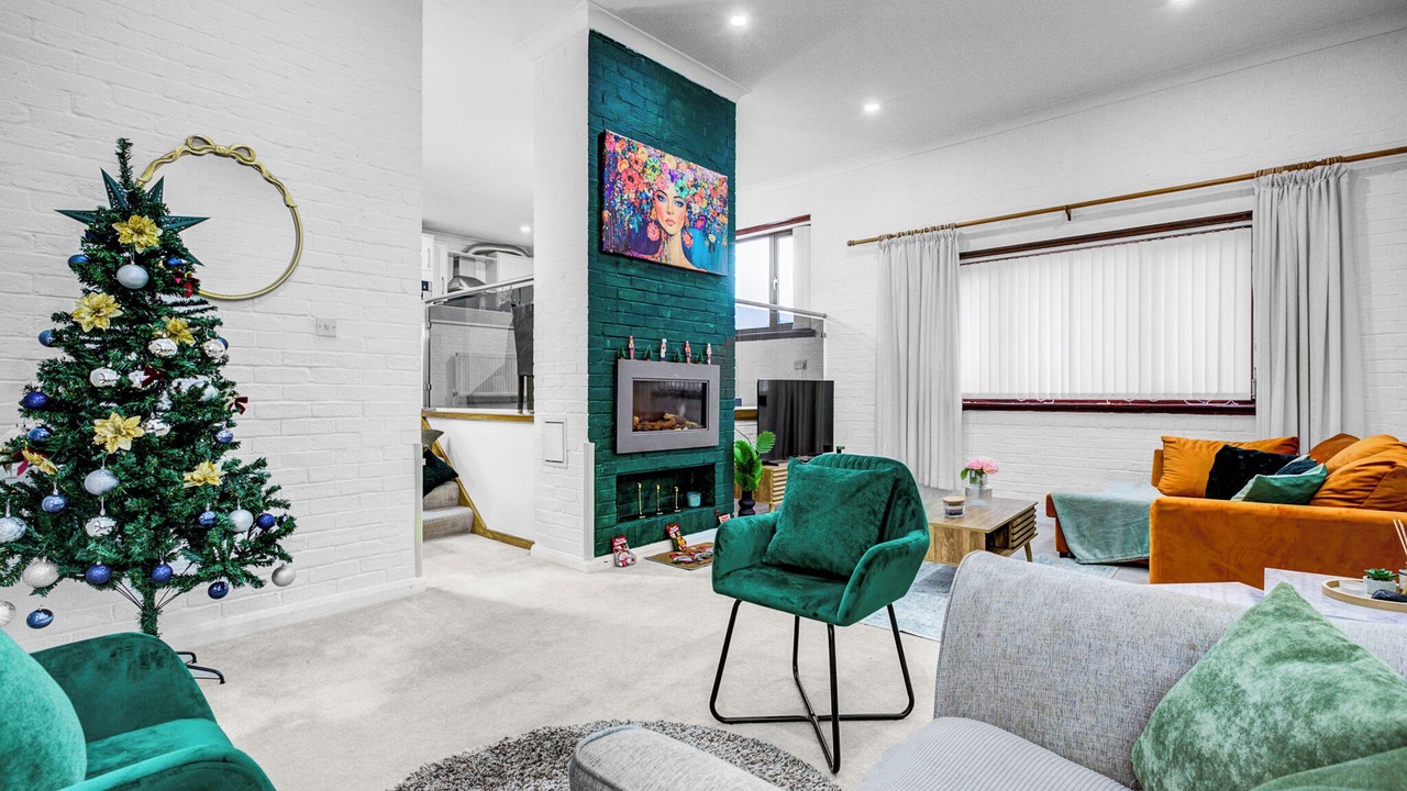 Photo of Livingroom in Petts Wood and Knoll