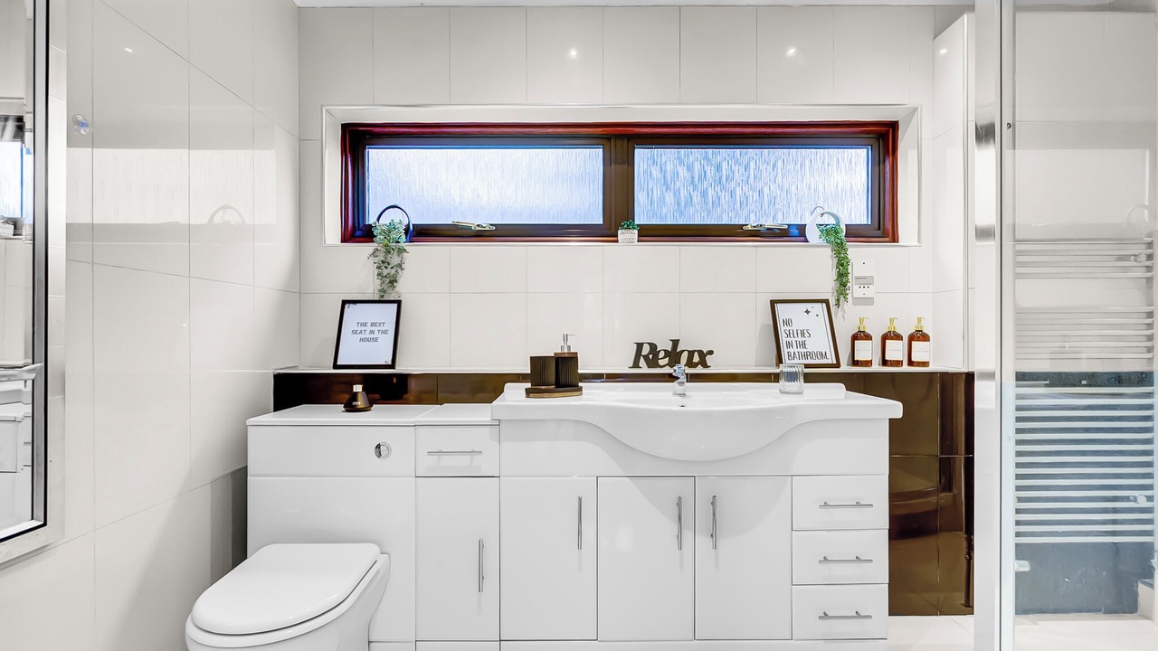 Photo of Bathroom in Petts Wood and Knoll