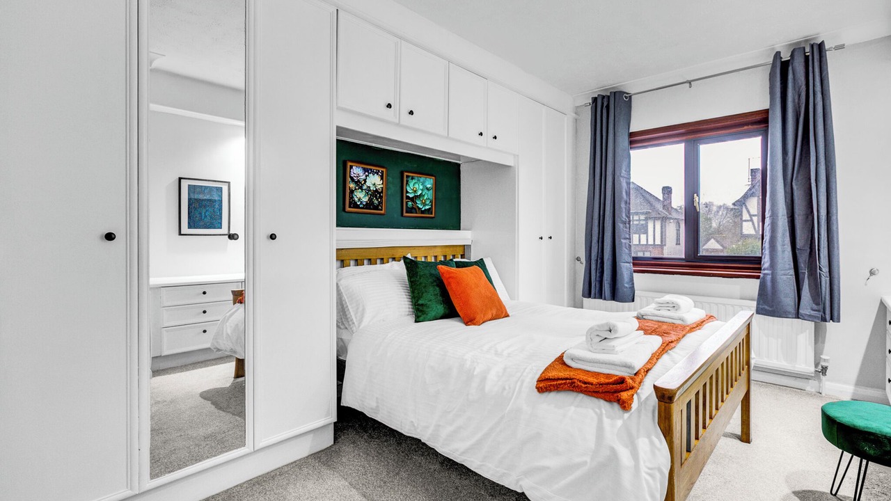 Photo of Bedroom in Petts Wood and Knoll