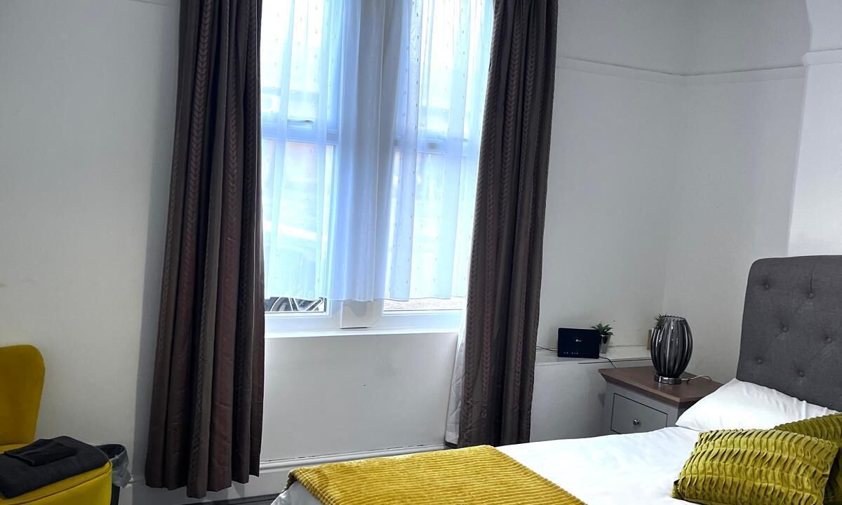 Photo of Bedroom in Nottingham