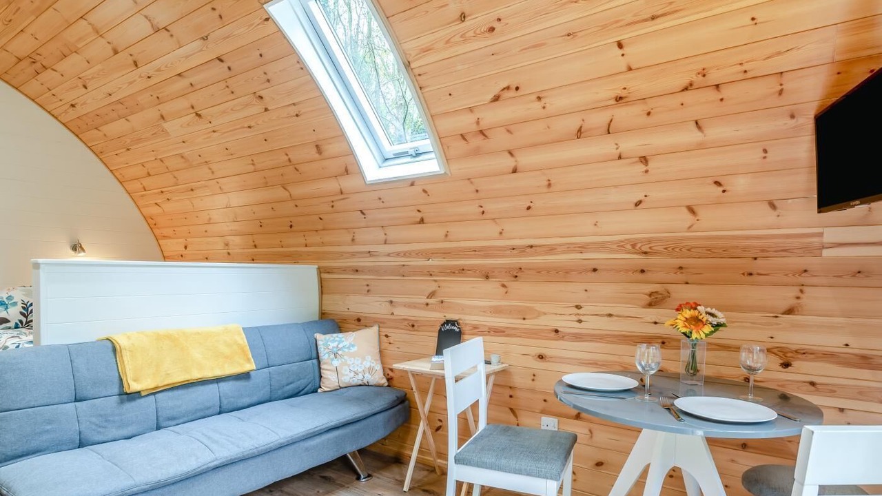 Photo of Livingroom in Alford