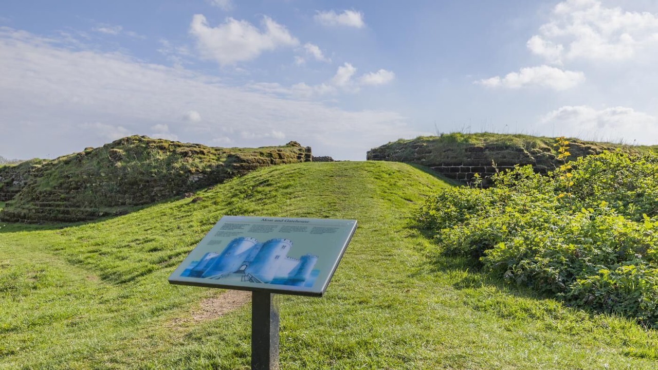 Photo of Outdoor in Old Bolingbroke