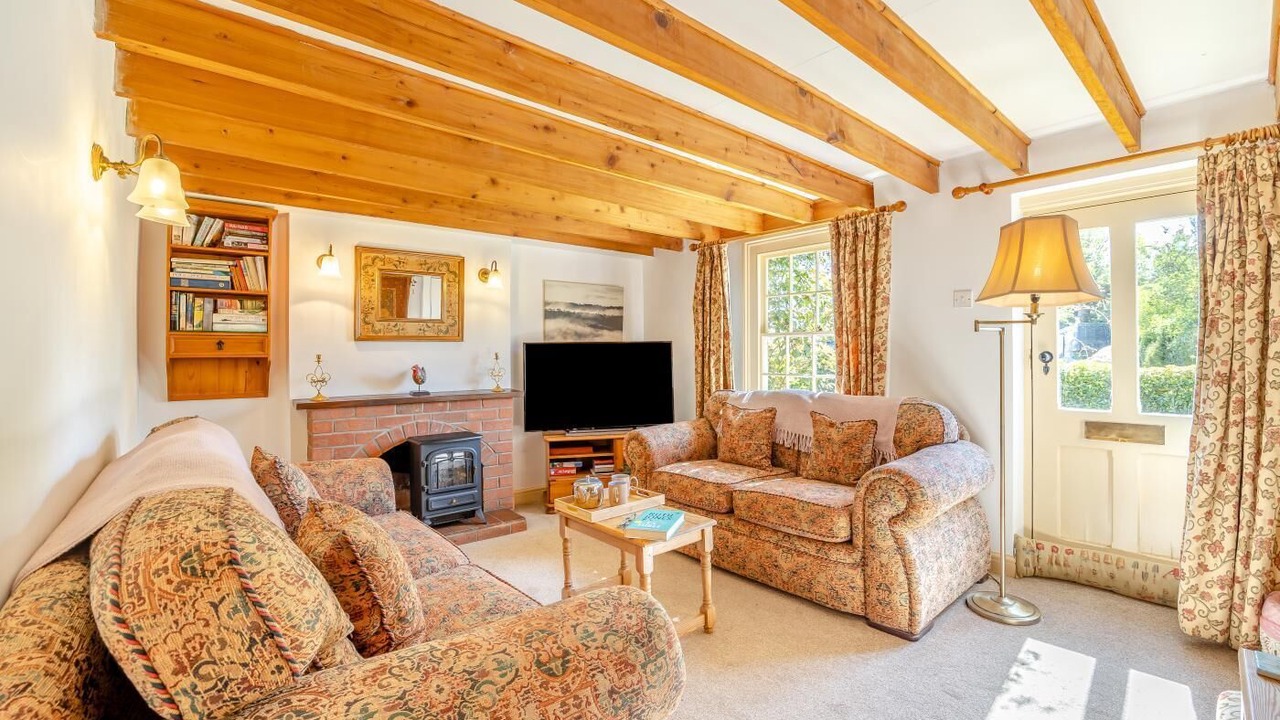 Photo of Livingroom in Old Bolingbroke