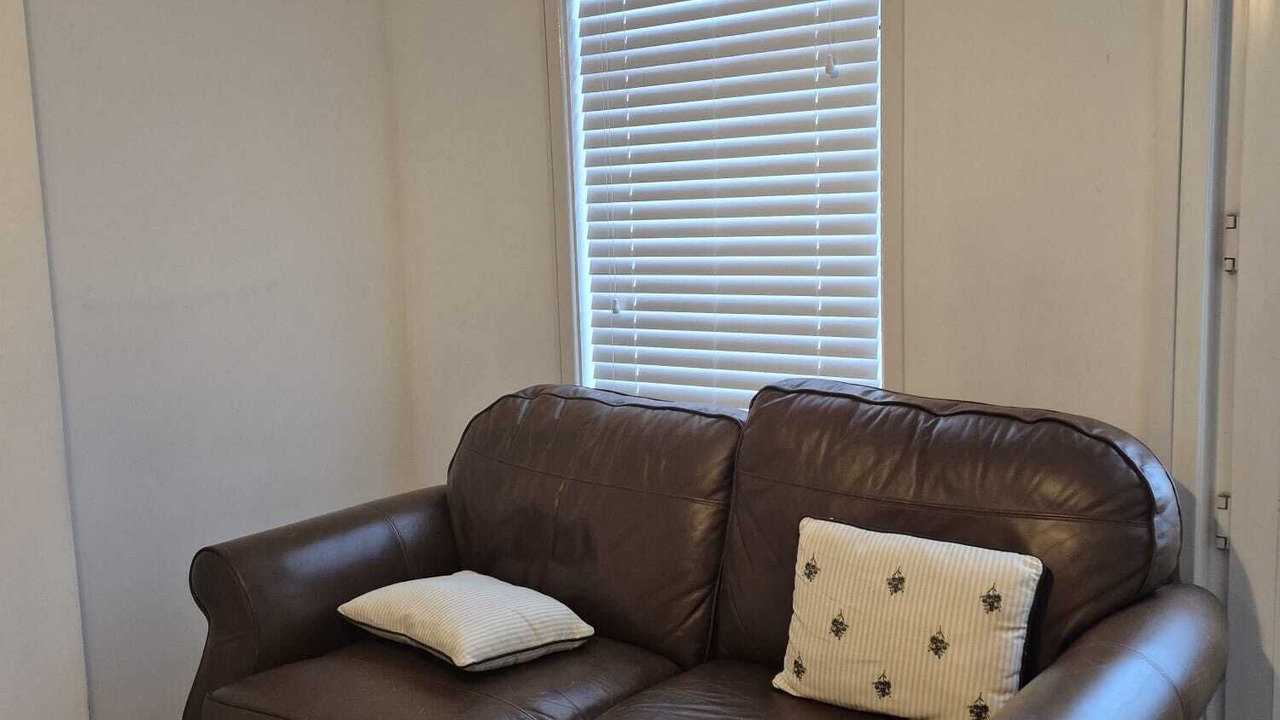 Photo of Livingroom in Barkestone Le Vale