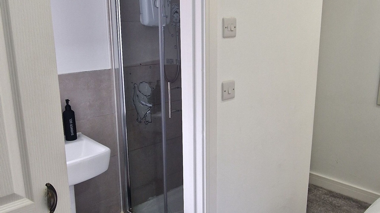 Photo of Bathroom in Oadby