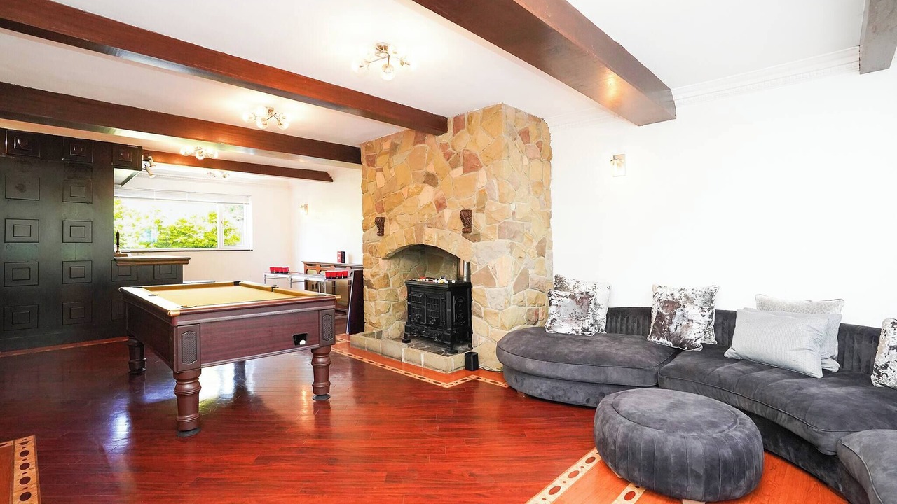 Photo of Livingroom in Ridgeway