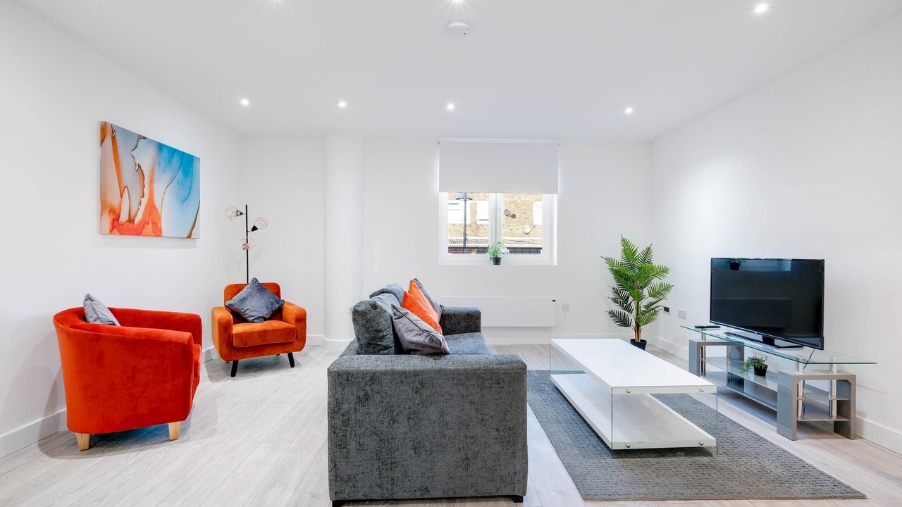Photo of Livingroom in Corby