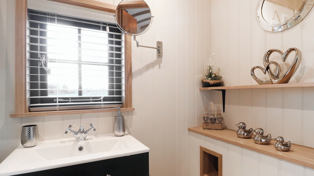 Photo of Bathroom in Redmile