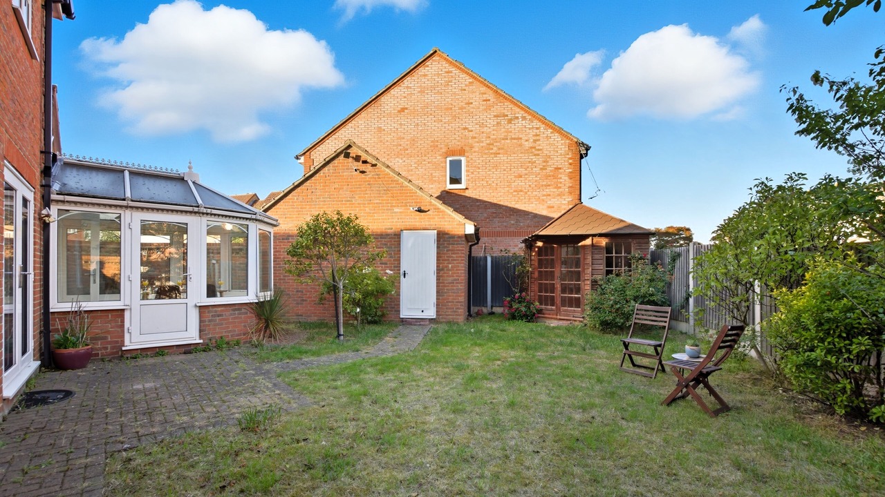 Photo of Outdoor in Chadwell