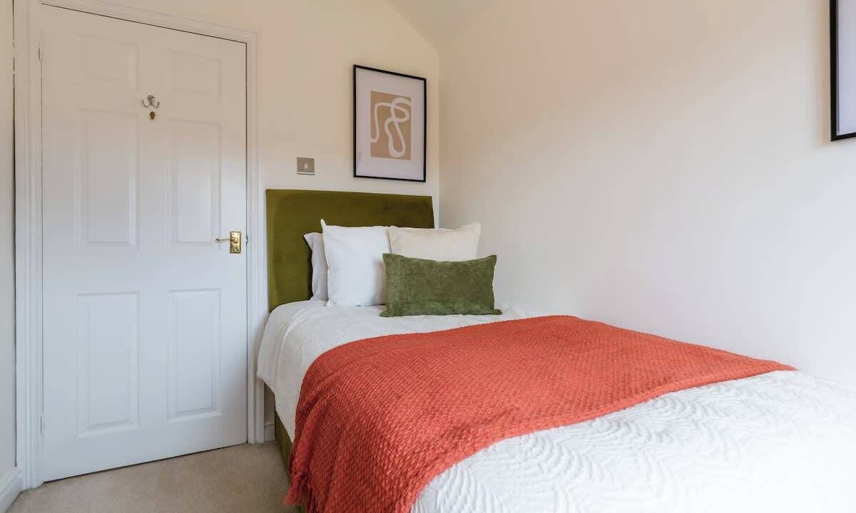 Photo of Bedroom in Erewash