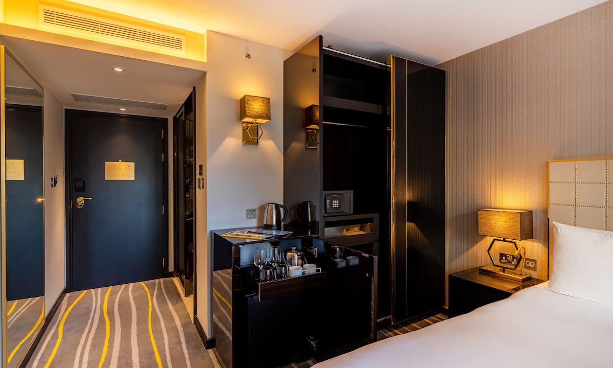 Photo of Bedroom in Portsoken