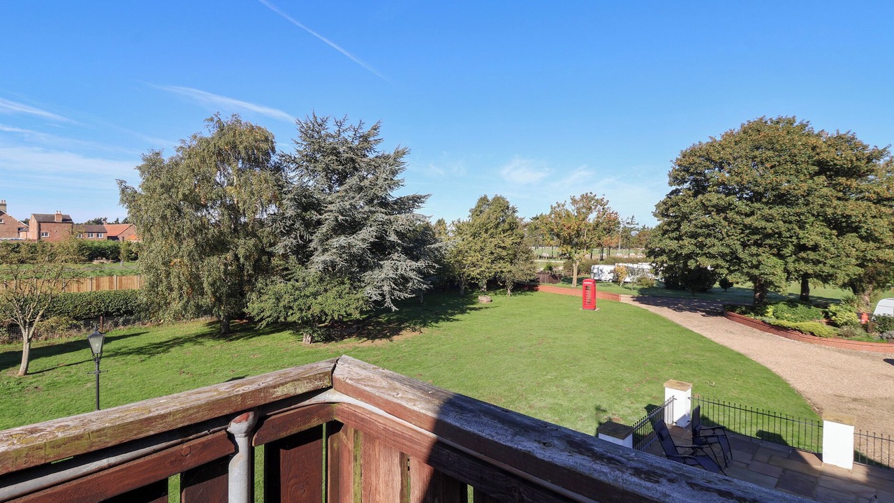 Photo of Outdoor in West Heslerton
