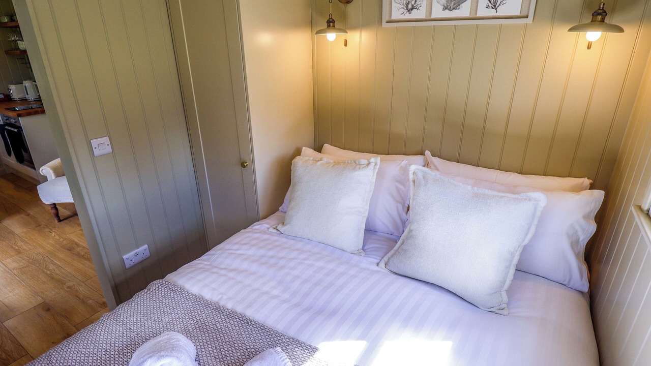 Photo of Bedroom in Ashby cum Fenby