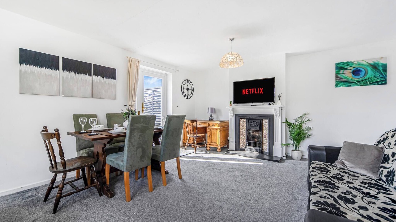 Photo of Livingroom in Headington
