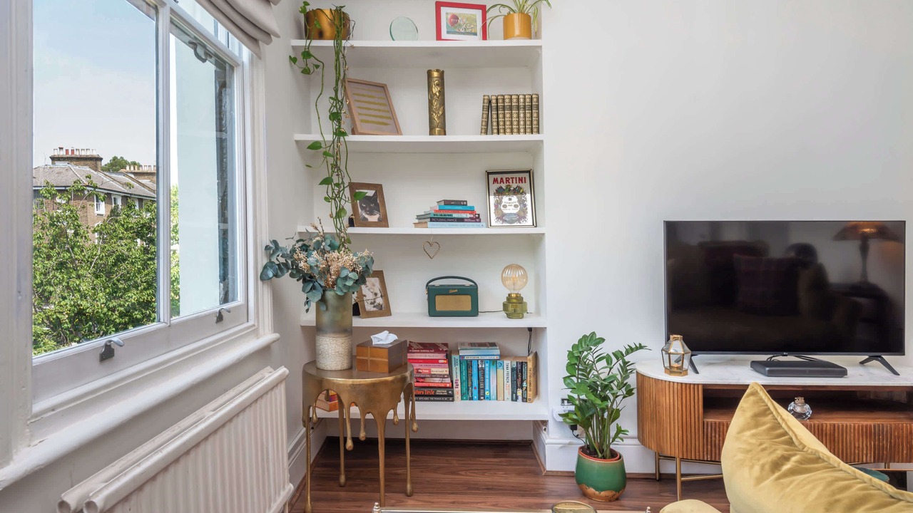 Photo of Livingroom in Brockley
