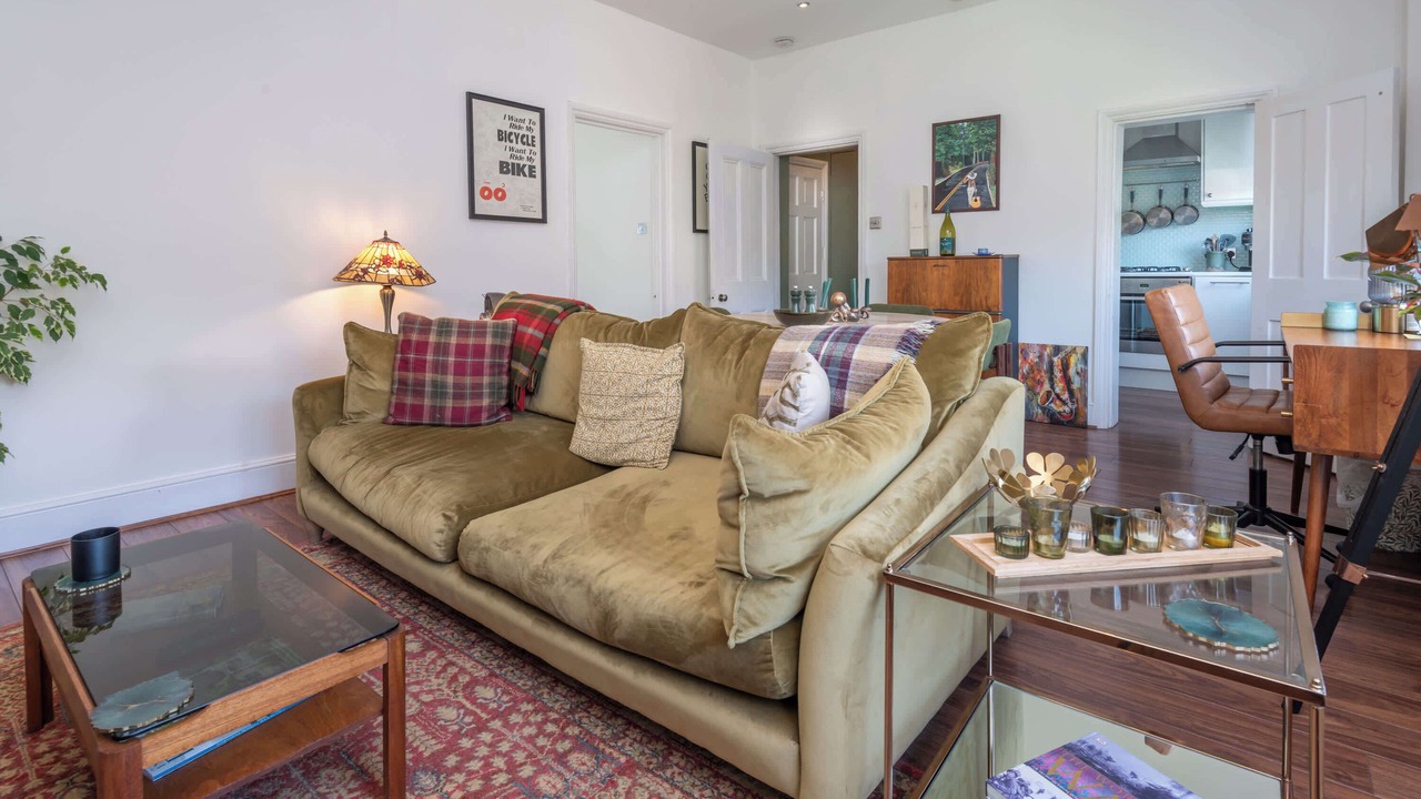 Photo of Livingroom in Brockley
