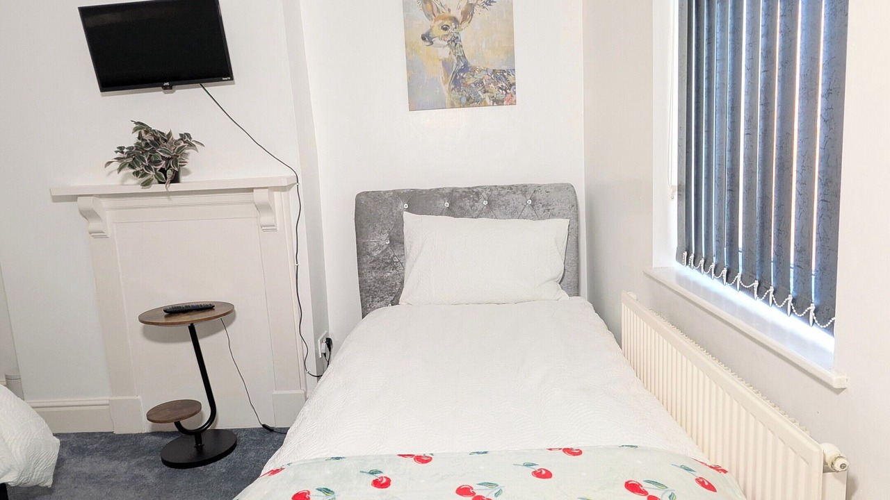 Photo of Bedroom in Leicester
