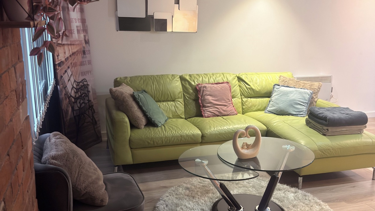 Photo of Livingroom in Bradford