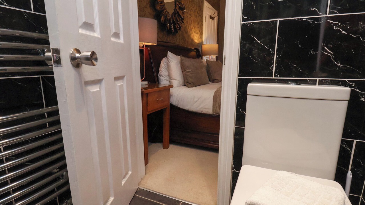 Photo of Bathroom in Muston