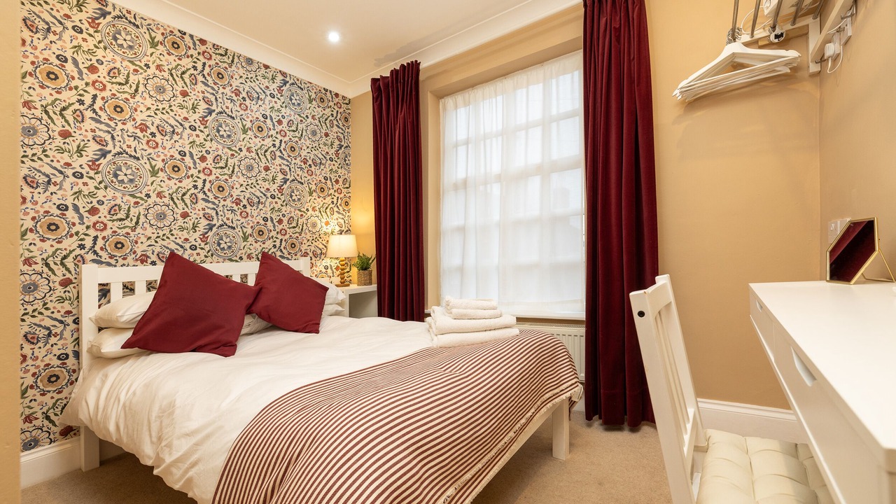 Photo of Bedroom in Castle Donington
