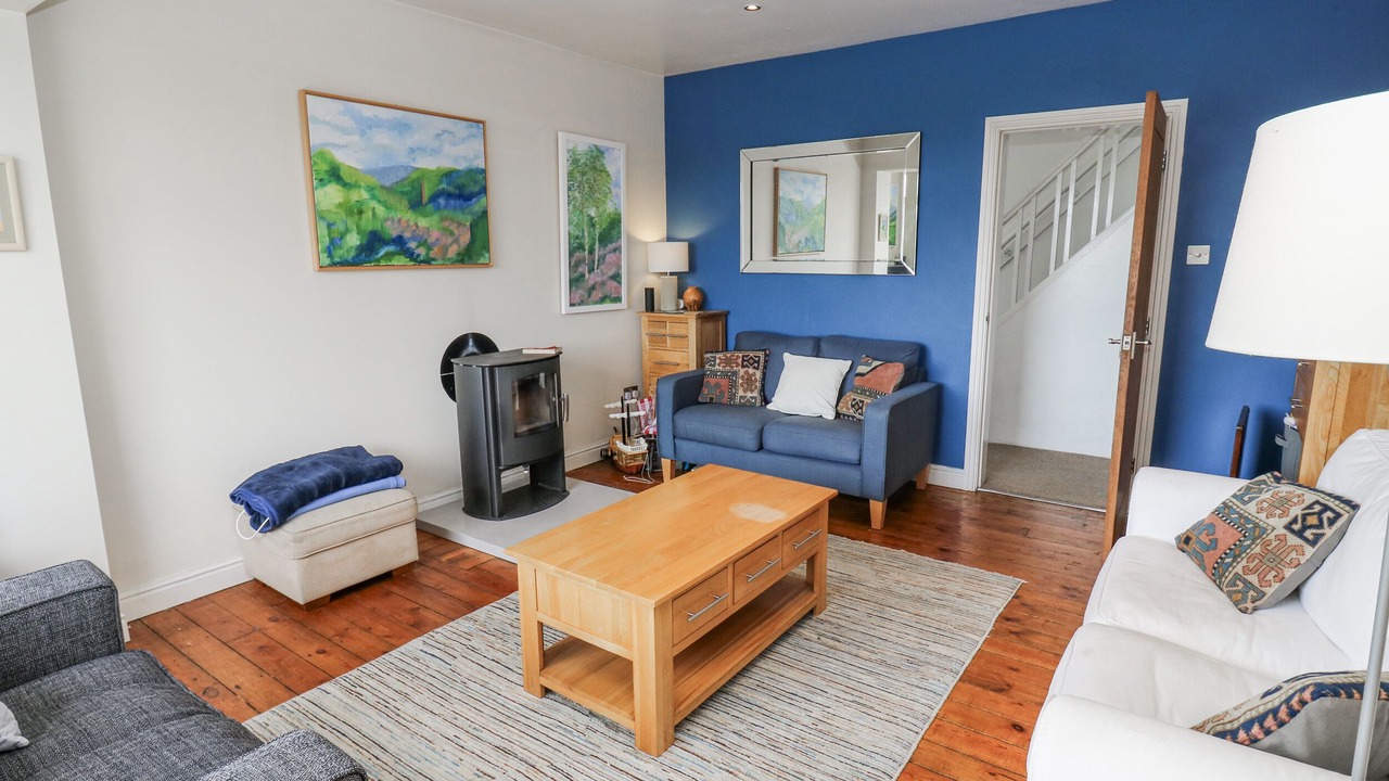 Photo of Livingroom in Wadsworth