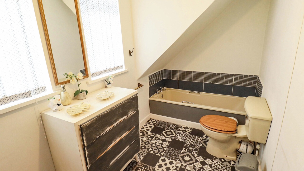 Photo of Bathroom in Skegness