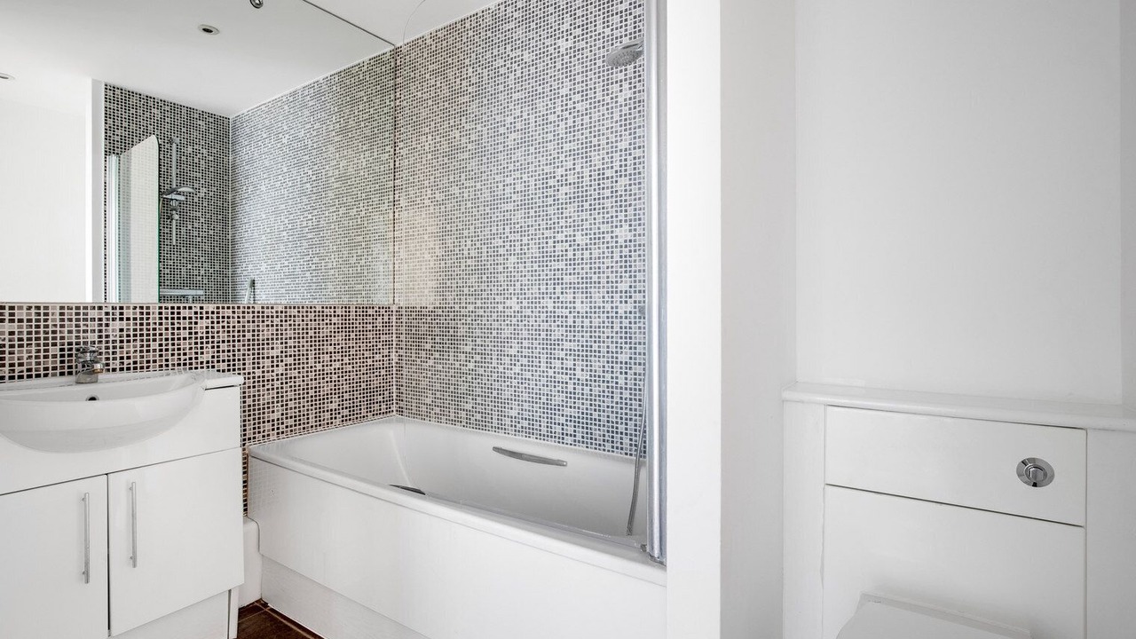 Photo of Bathroom in Nine Elms