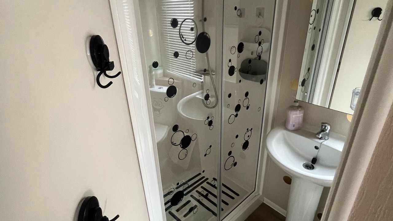 Photo of Bathroom in Grimsby
