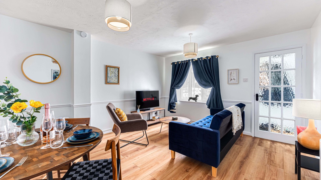 Photo of Livingroom in Bedford