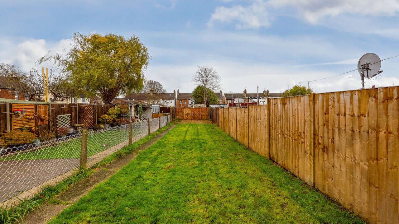 Photo of Outdoor in Fenny Stratford