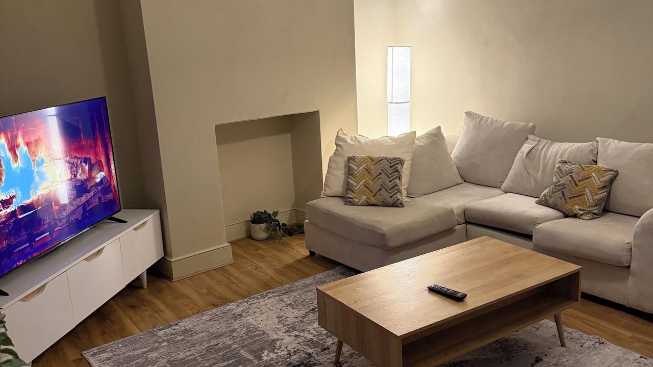 Photo of Livingroom in Stoke Newington