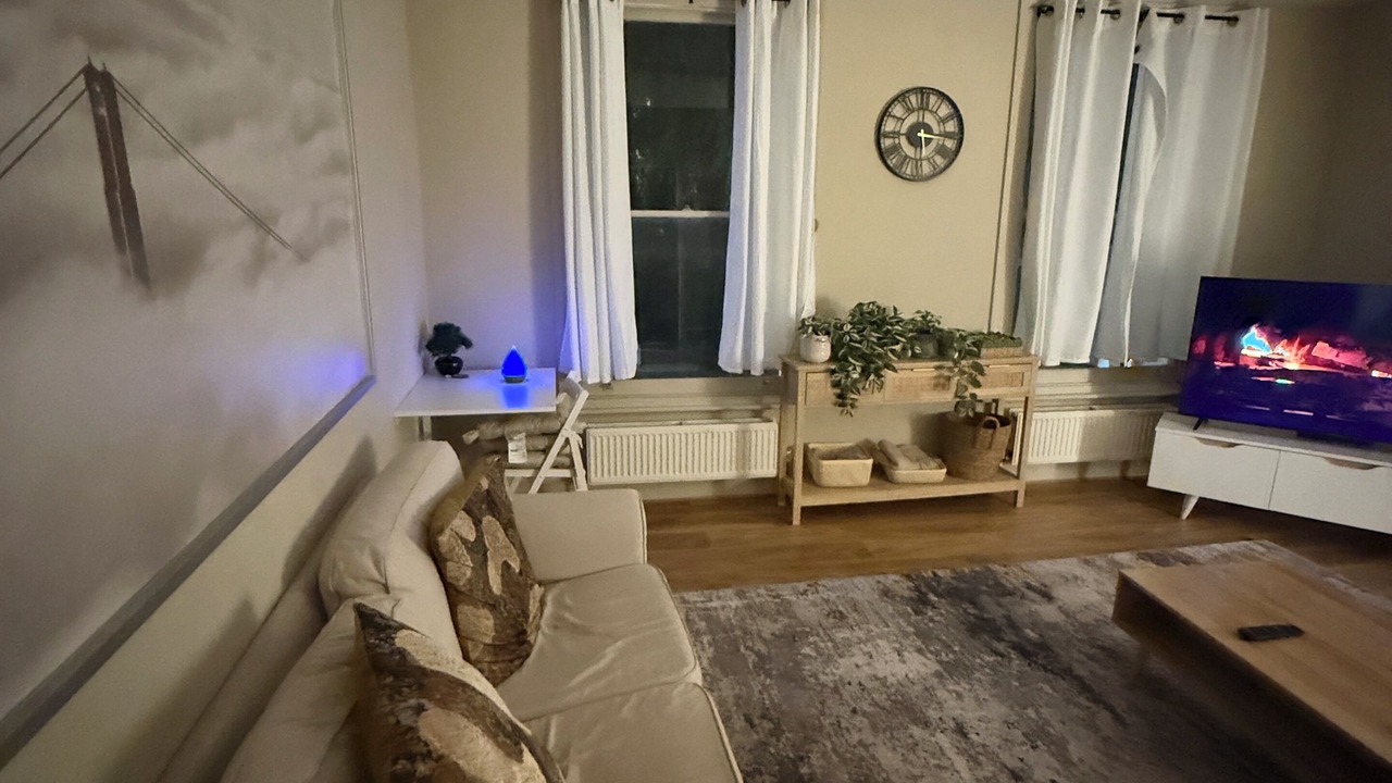 Photo of Livingroom in Stoke Newington