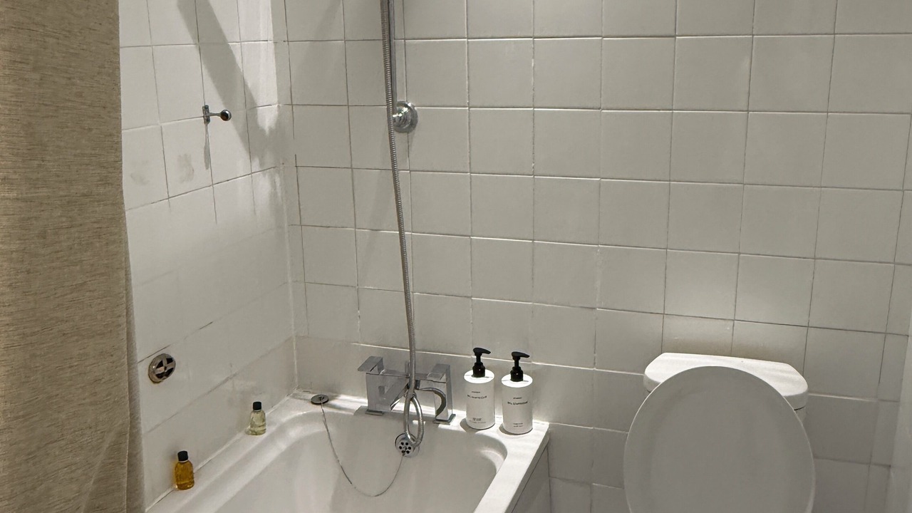 Photo of Bathroom in Stoke Newington