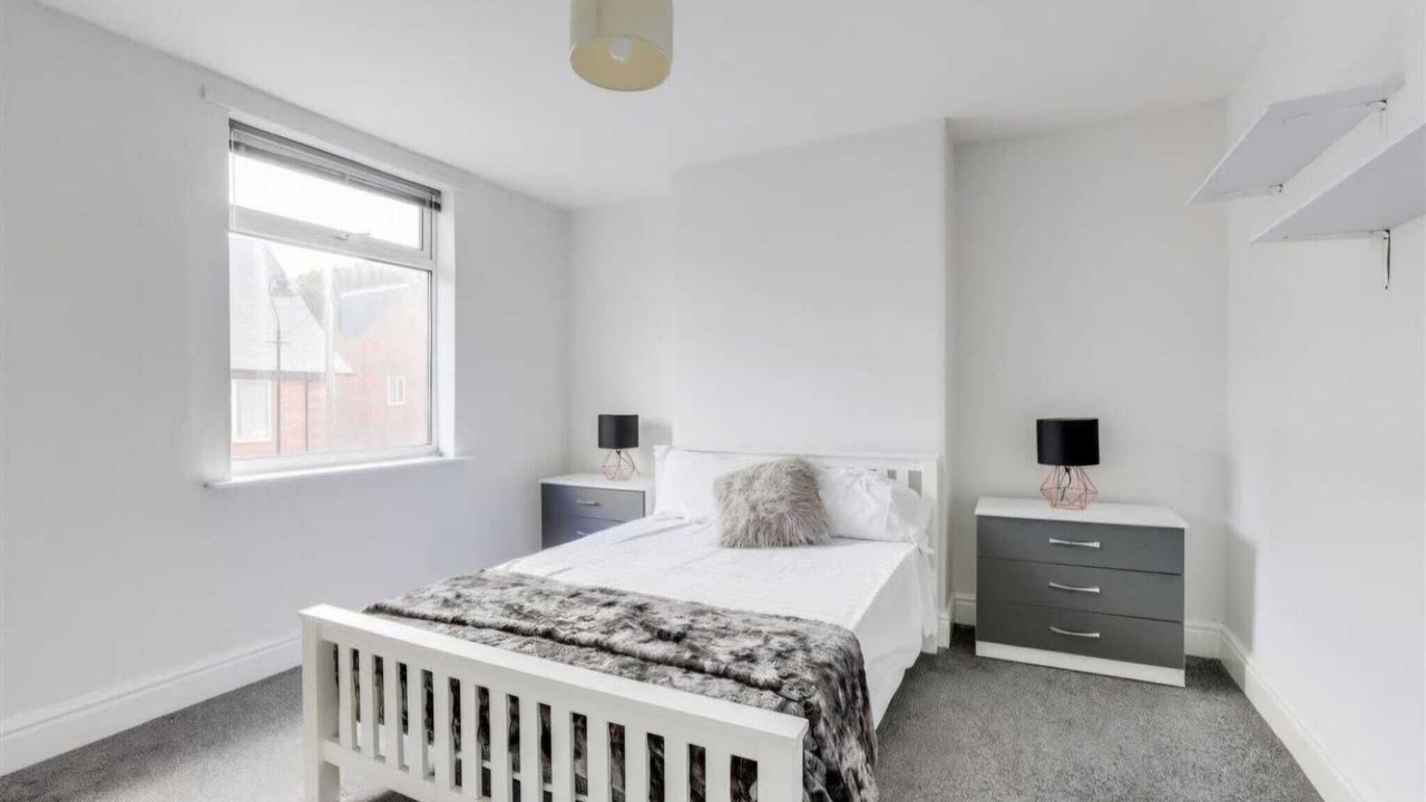 Photo of Bedroom in Nottingham