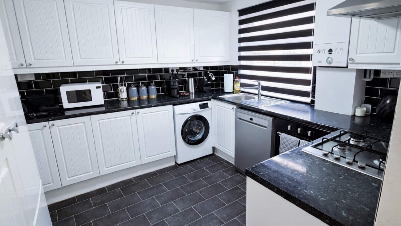 Photo of Kitchen in South Ockendon