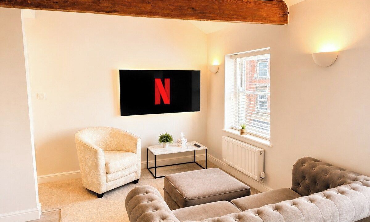 Photo of Livingroom in Bourne