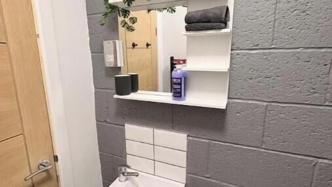Photo of Bathroom in Rastrick