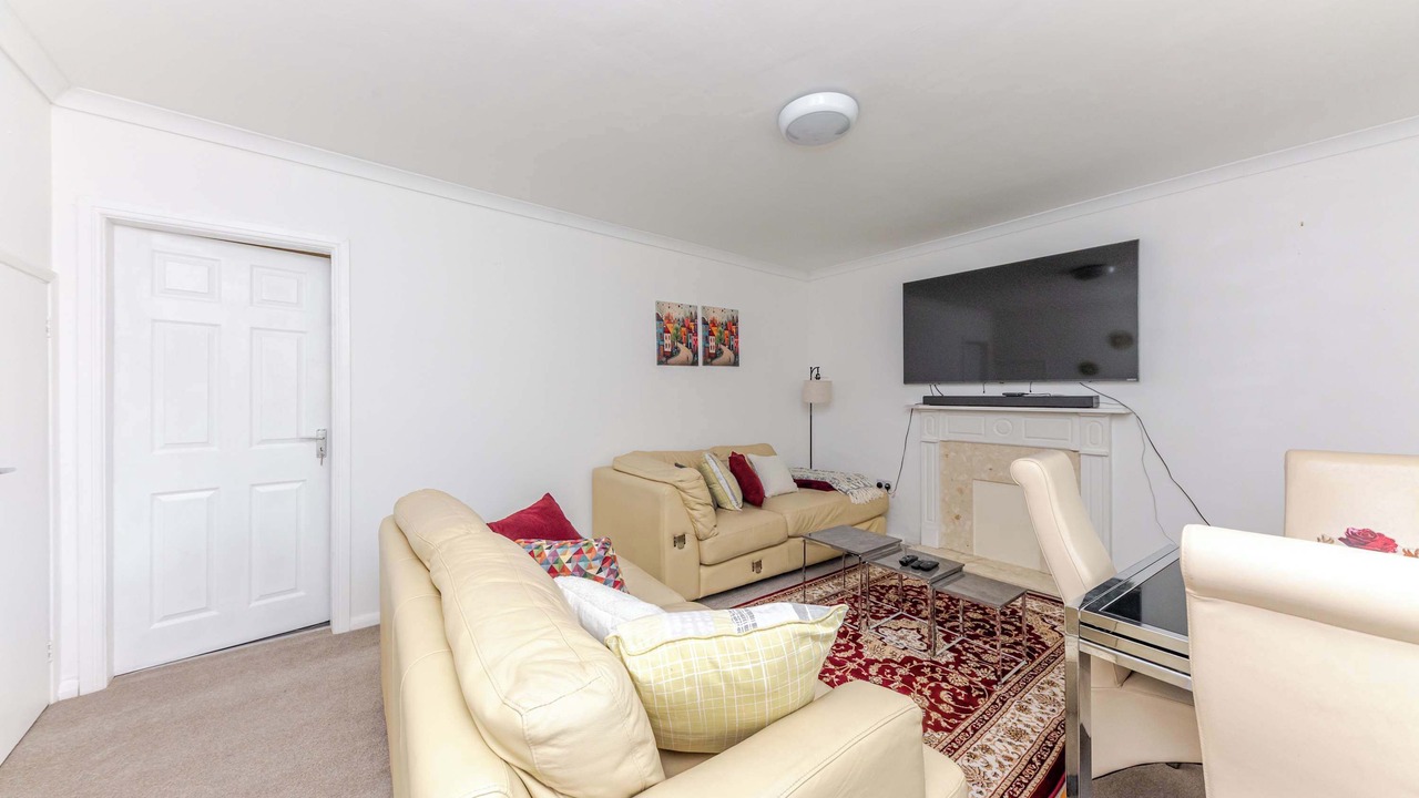 Photo of Livingroom in Little Coates