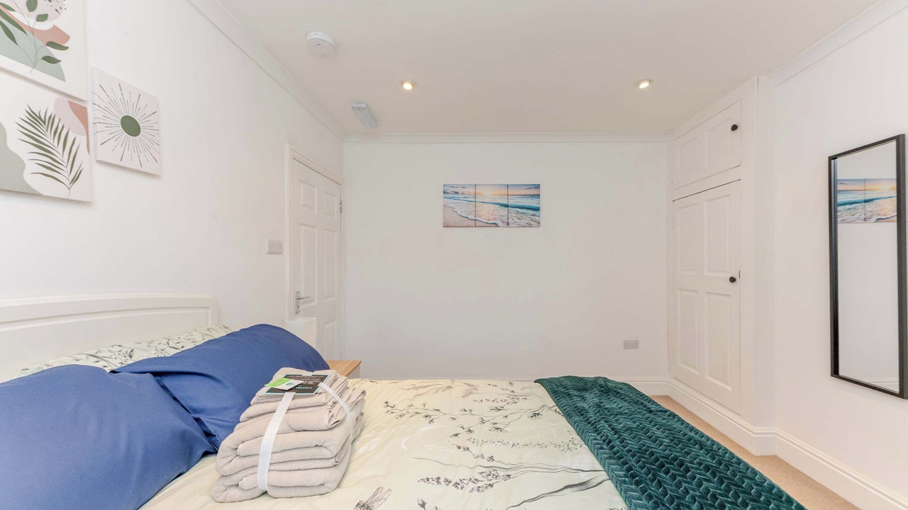 Photo of Bedroom in Little Coates