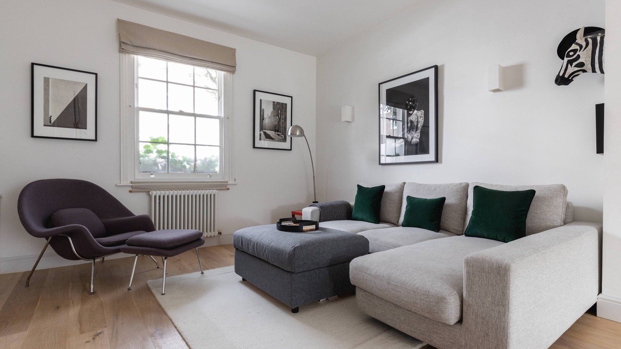 Photo of Livingroom in Addison