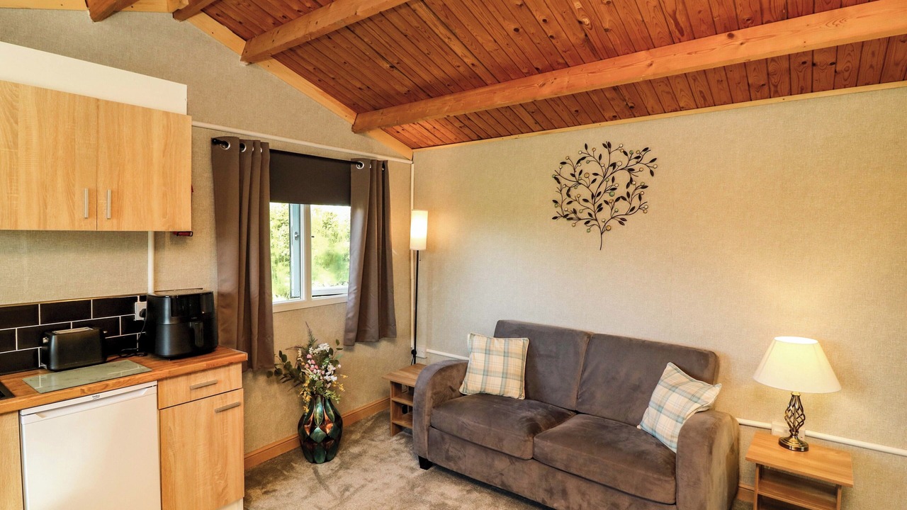Photo of Livingroom in Holton Le Clay