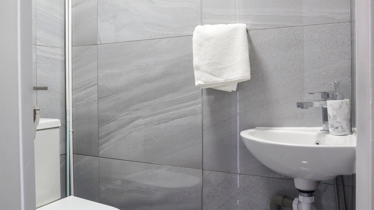 Photo of Bathroom in Custom House