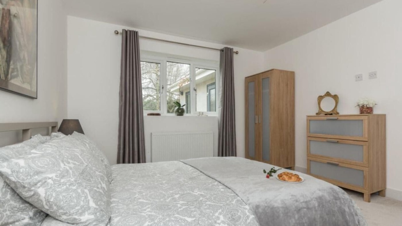 Photo of Bedroom in Henley-in-Arden