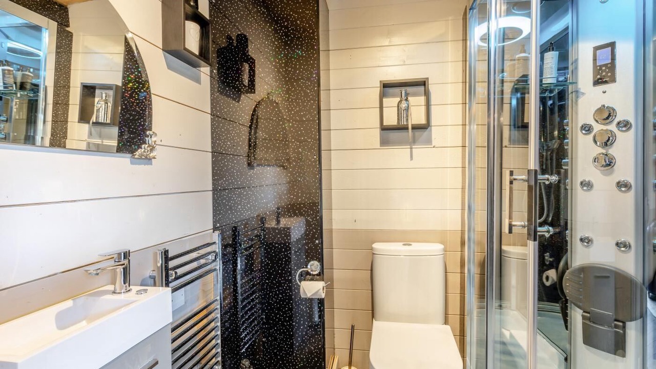 Photo of Bathroom in Thetford