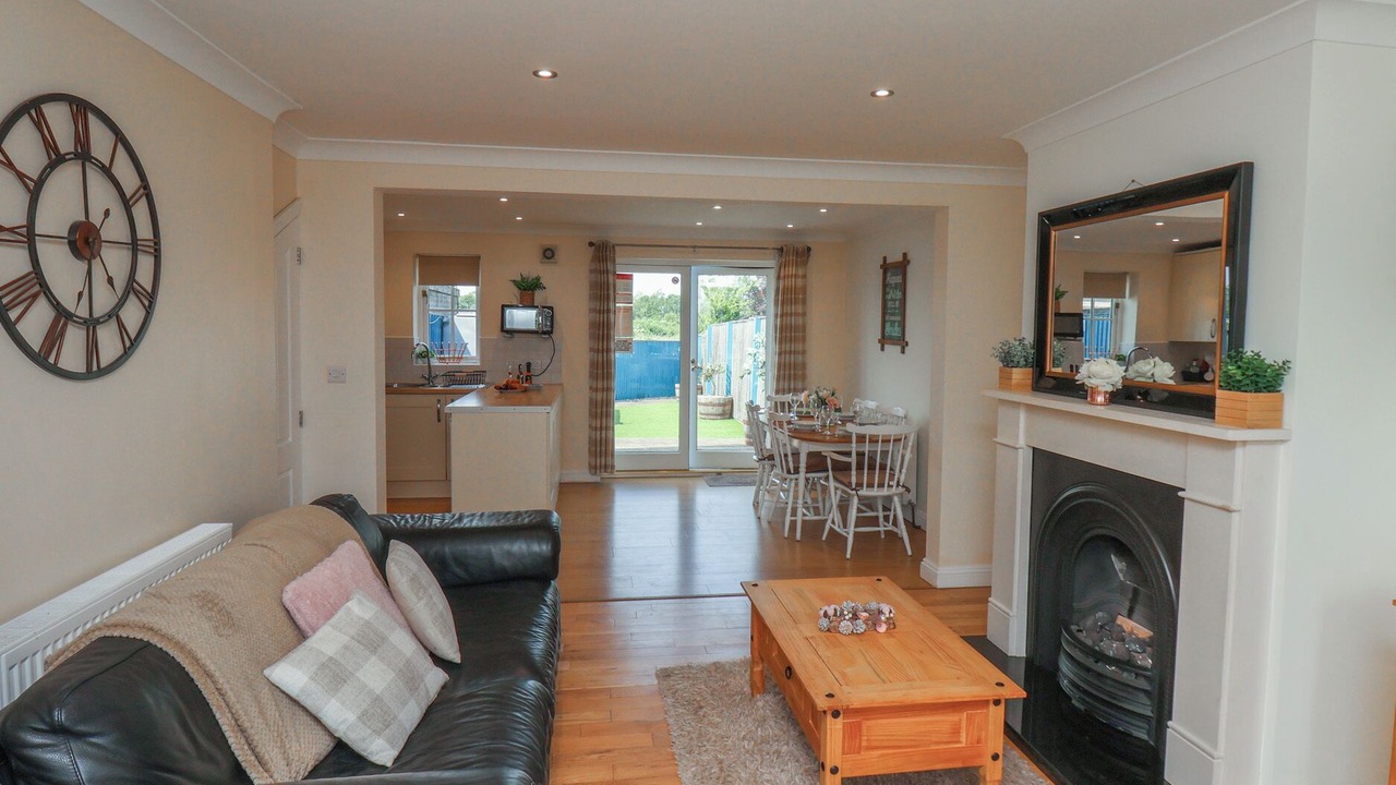 Photo of Livingroom in Kirby Misperton