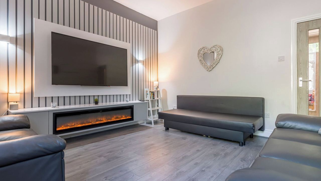 Photo of Livingroom in Ashton-under-Lyne