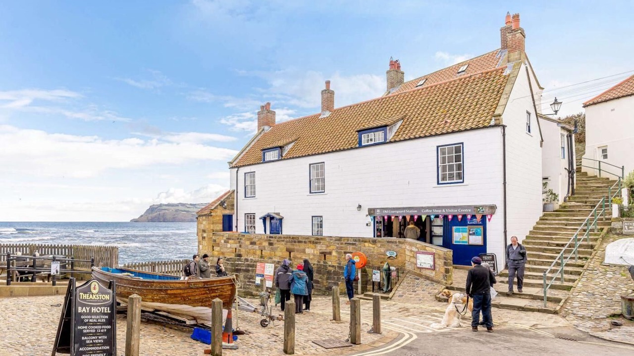 Photo of Others in Robin Hood's Bay