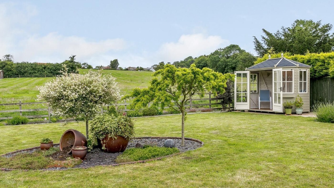 Photo of Outdoor in Tealby