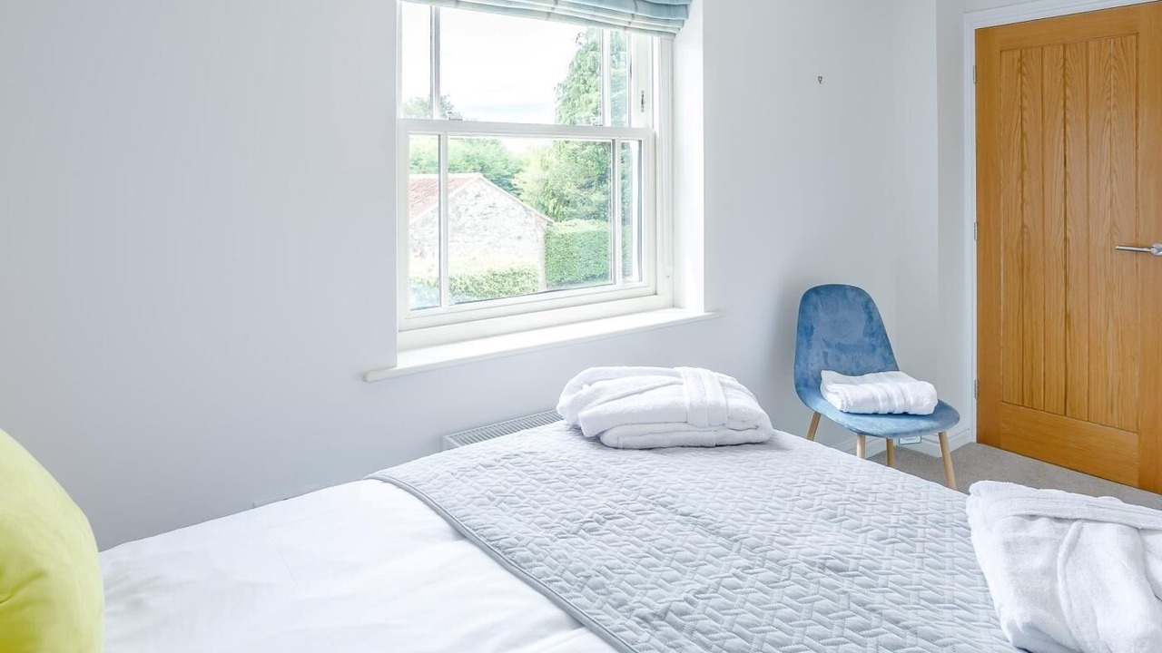 Photo of Bedroom in Tealby